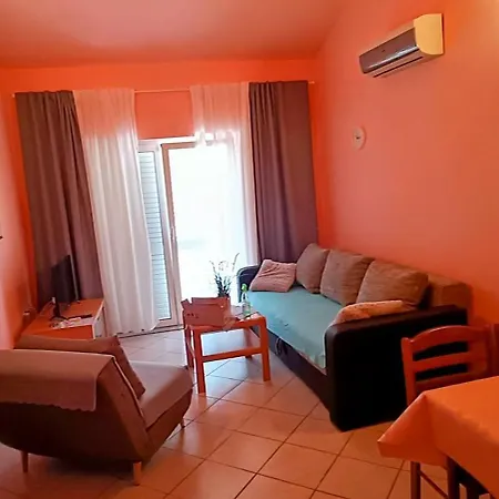 Διαμέρισμα Dm Baška Voda